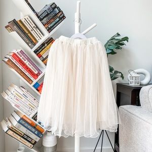 Off-white Tulle skirt / Tutu skirt